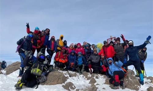 گزارش برنامه صعود قله شاهوار استان سمنان