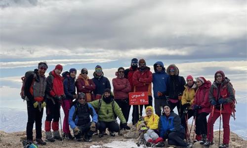 گزارش برنامه قله سوسن